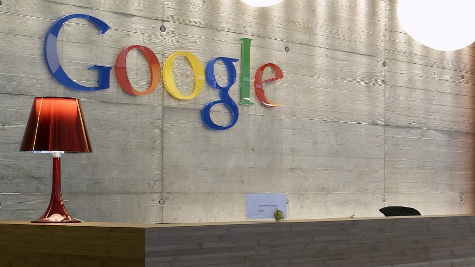Capa da matéria Vagas abertas no Facebook, Google, Twitter e LinkedIn