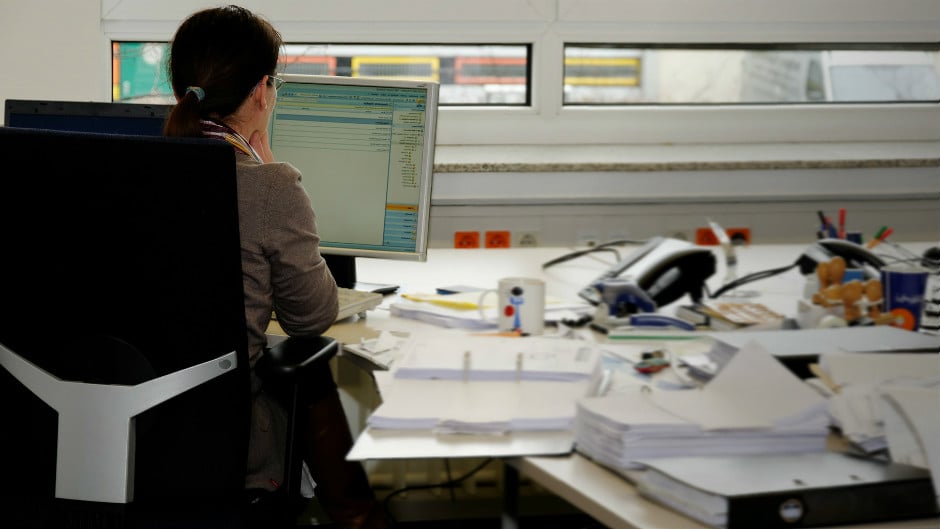 Capa da matéria Advogada fala sobre as diferenças entre trabalhar para escritório e empresa