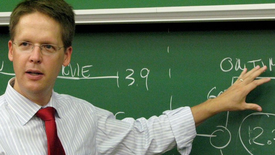 Capa da matéria Este professor pode convencê-lo, de vez, a investir em MBA