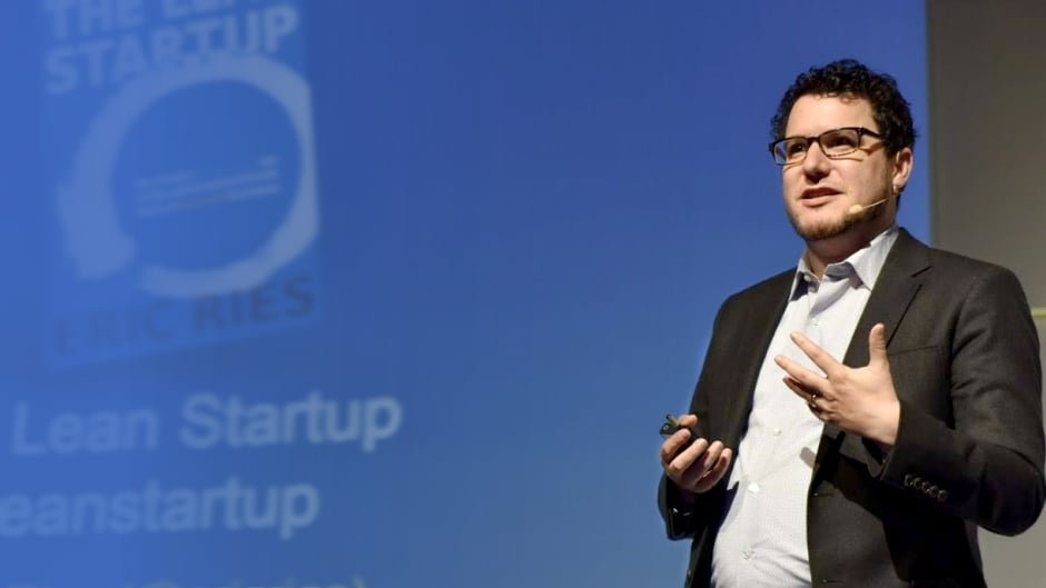 Capa da matéria Seis aprendizados e lições de Eric Ries sobre empreendedorismo