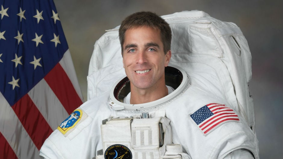 Capa da matéria E se você pudesse entrevistar o astronauta mais importante da NASA? Envie suas perguntas e concorra!