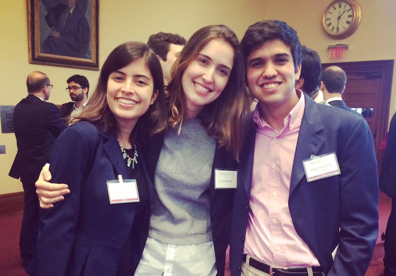 Capa da matéria Como um trio de estudantes criou projeto que desafia políticos a pensarem sobre educação
