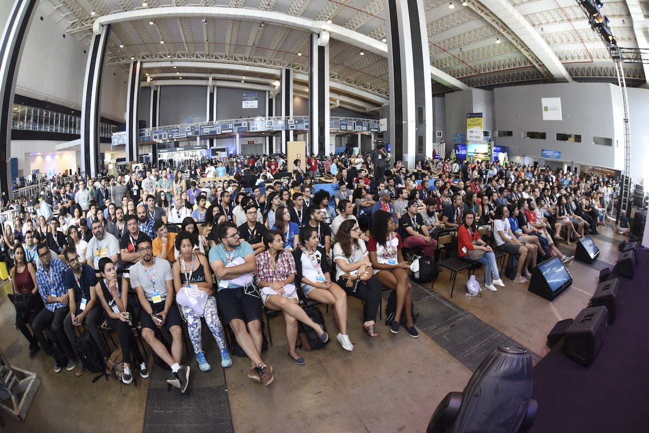 Capa da matéria Como um trainee da gestão pública ajudou a colocar Campus Party Brasília de pé