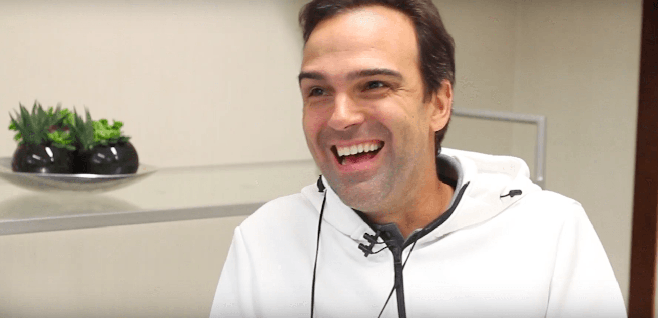 Capa da matéria Como se destacar profissionalmente, segundo Tadeu Schmidt, apresentador do Fantástico