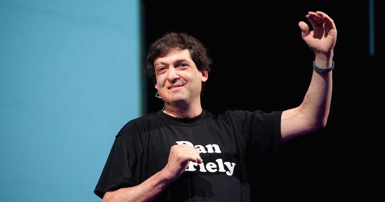 Capa da matéria Dan Ariely, um dos grandes nomes da economia comportamental, fará palestra em São Paulo