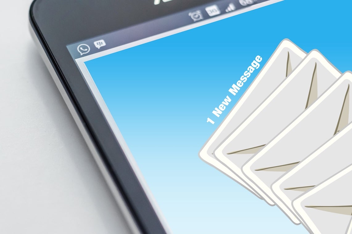 Capa da matéria Como mandar e-mails para profissionais ocupados – e ser respondido