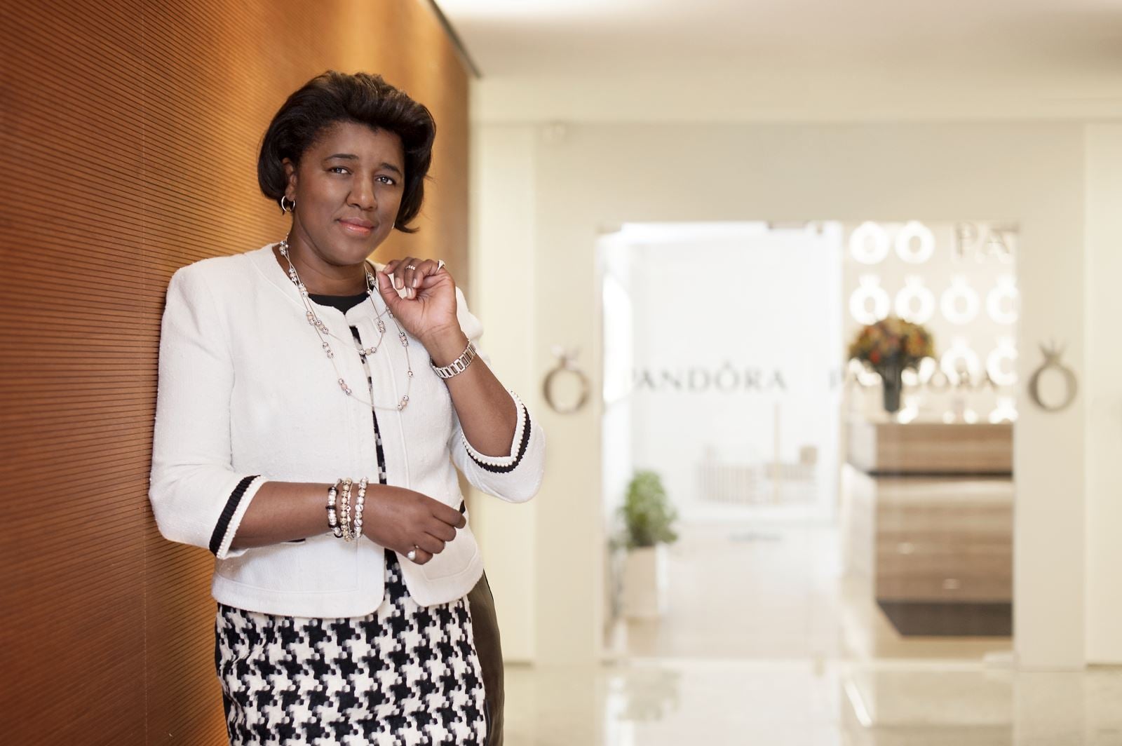 Capa da matéria Mulheres CEOs: Conheça 4 líderes de grandes empresas