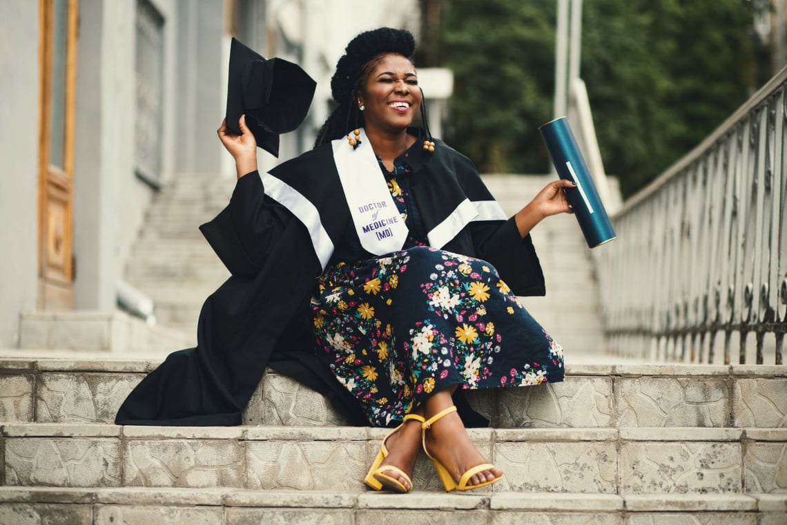 Capa da matéria Curso mais popular de Yale “ensina felicidade” – e está disponível online!