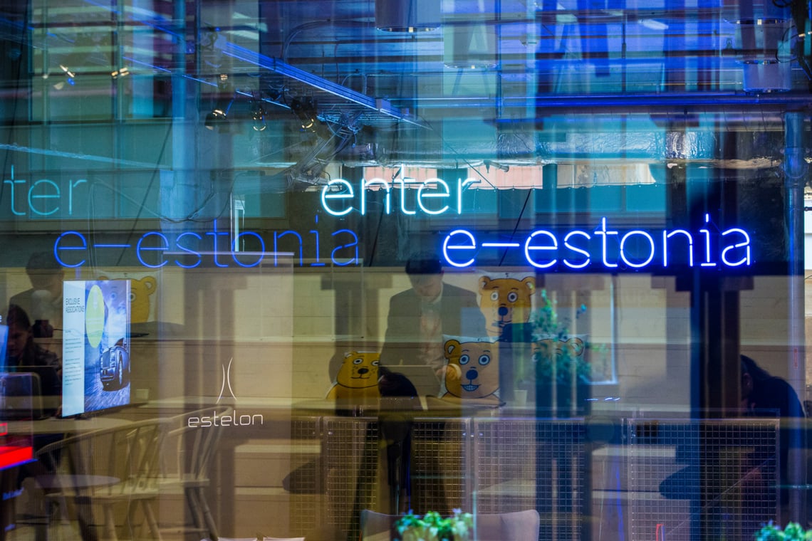 Capa da matéria Evento reúne palestrantes de 12 países para discutir tecnologia e inovação para o setor público