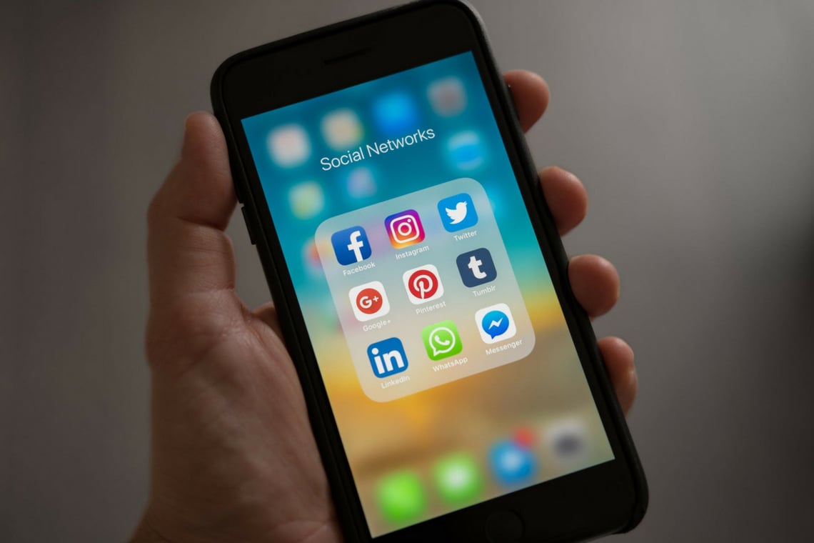 Capa da matéria Processos seletivos e redes sociais: como as suas interações estão sendo analisadas pelos recrutadores
