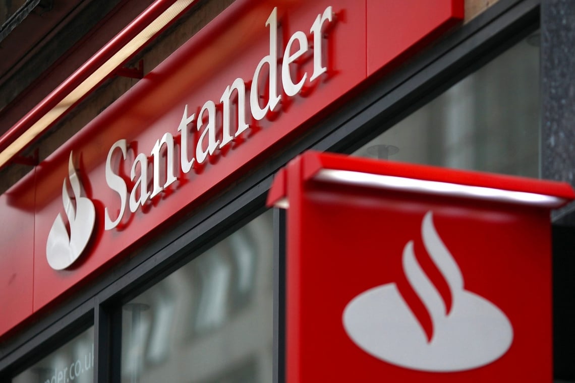 Capa da matéria Santander dá 150 mil reais e bolsa de estudos internacional para estudantes empreendedores