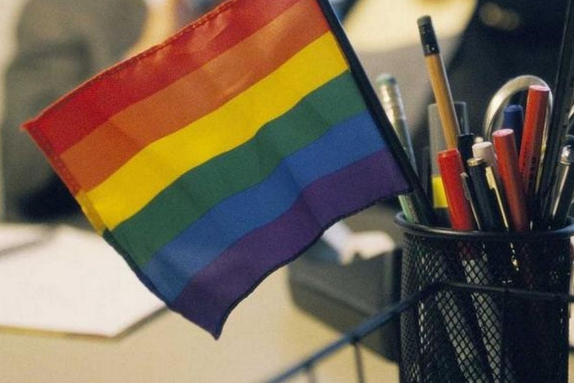 Capa da matéria Perguntamos para 31 profissionais o que faz uma empresa ser boa para quem é LGBTQIA+