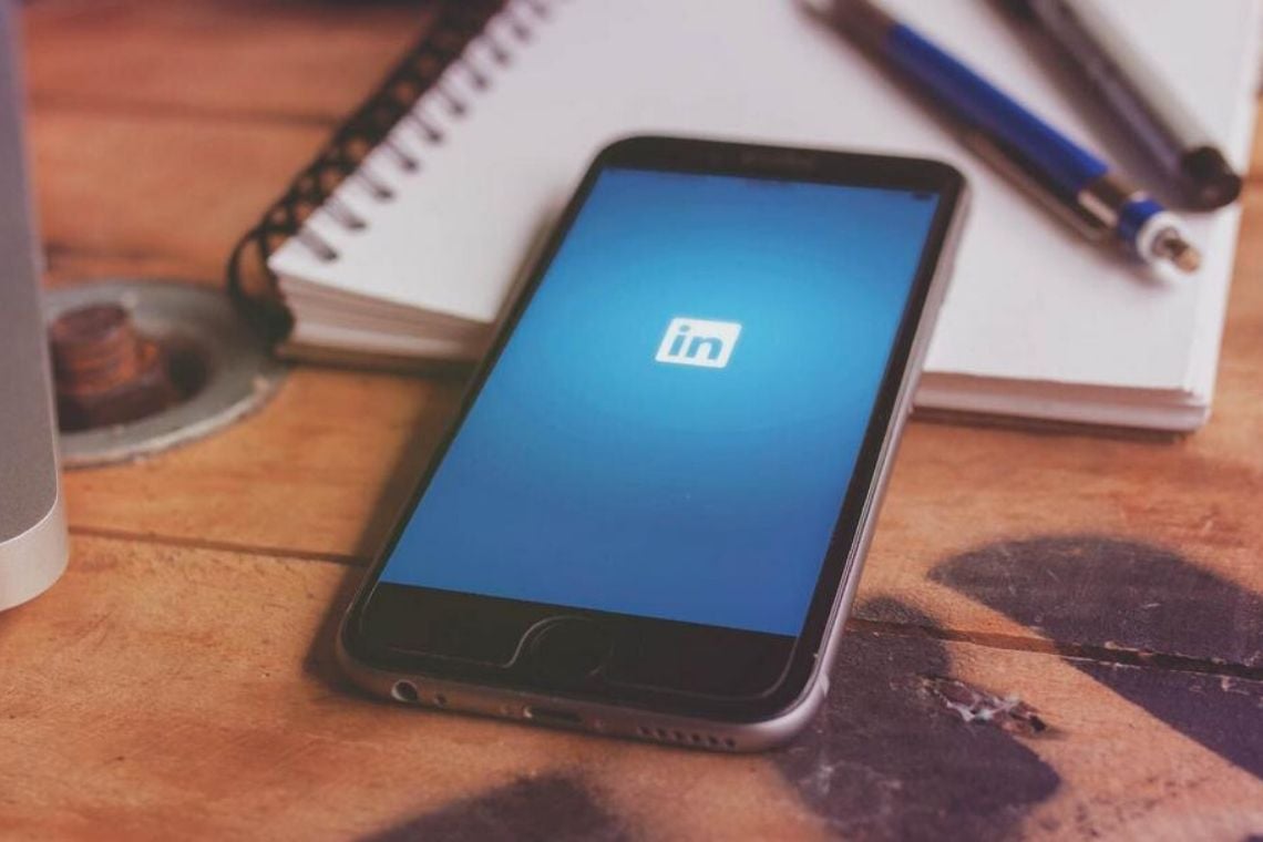 Capa da matéria Como preencher a seção Sobre do Linkedin de maneira correta