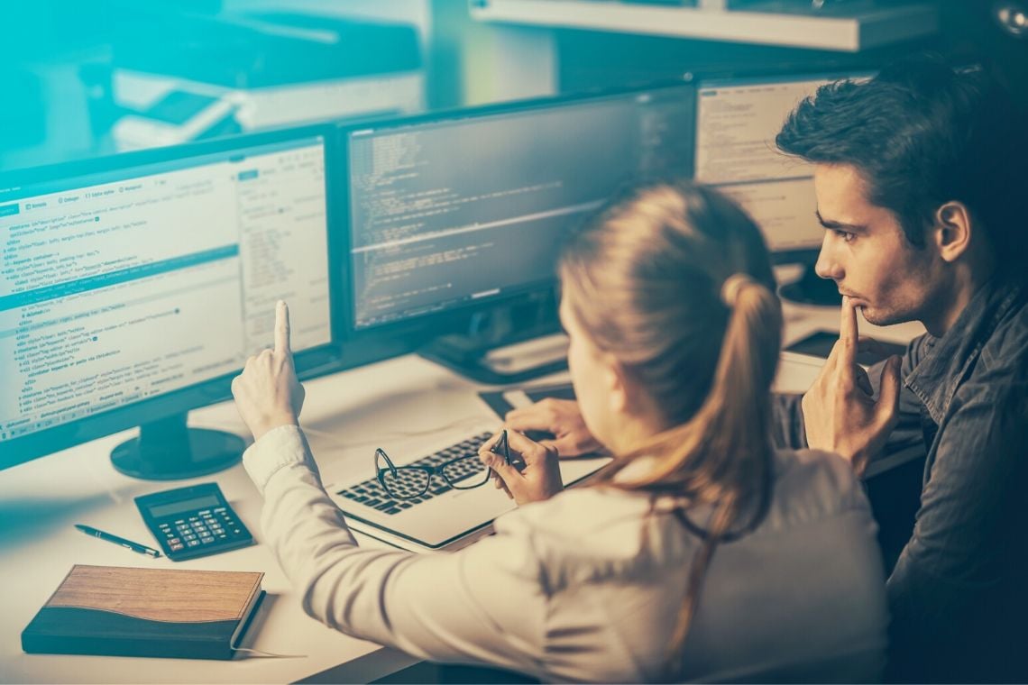 Capa da matéria Gosta de gente e tecnologia? Hoje é possível trabalhar com os dois no RH