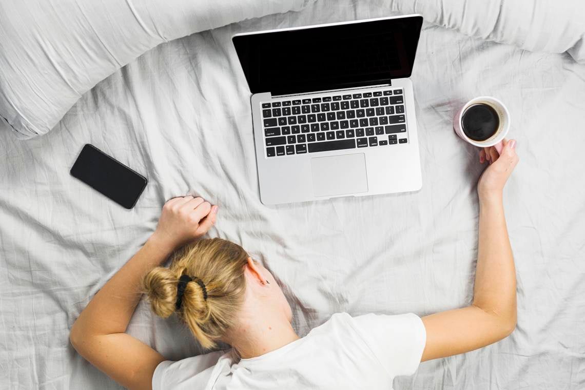 Capa da matéria 4 dificuldades do home office que ninguém te conta (e como superá-las!)