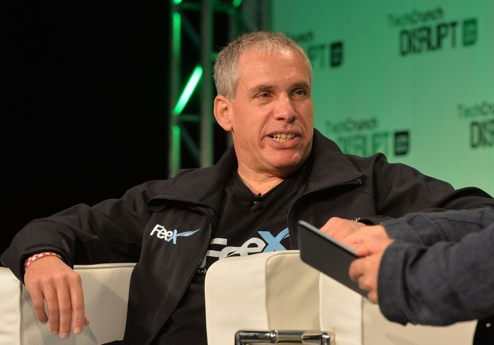 Capa da matéria Fundador do Waze, Uri Levine palestra em evento de aniversário da Fundação Estudar