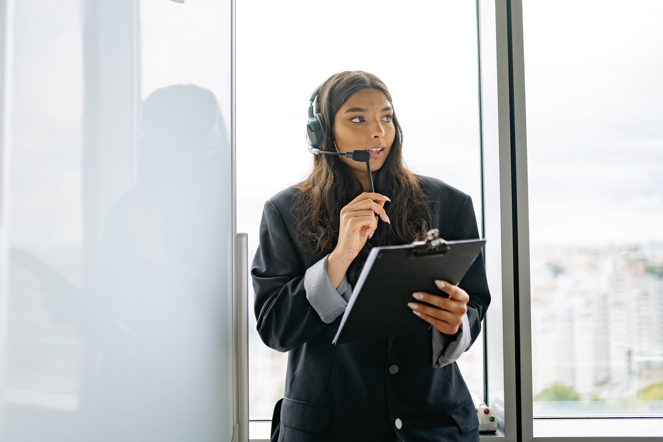 Capa da matéria Customer Experience: entenda a rotina do profissional de CX