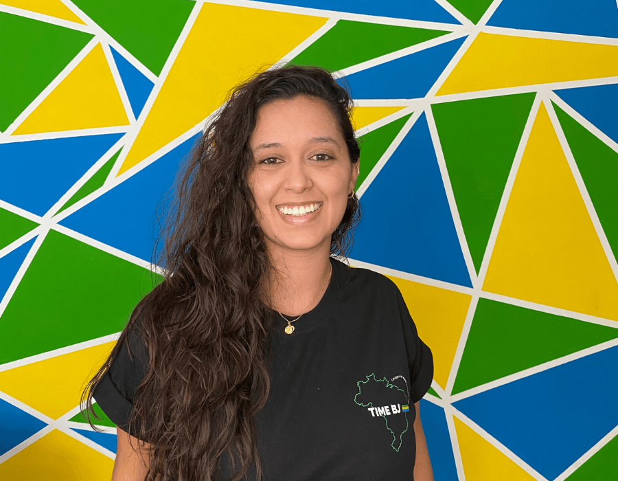 Capa da matéria Como a atuação em empresas juniores destaca jovens no mercado de trabalho?