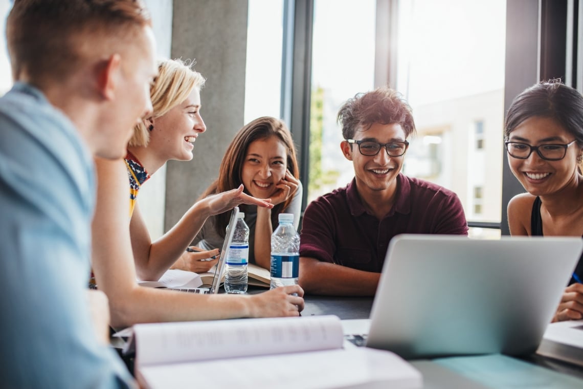 Capa da matéria De TCC à startup: inscreva-se no programa de empreendedorismo universitário do Instituto TIM