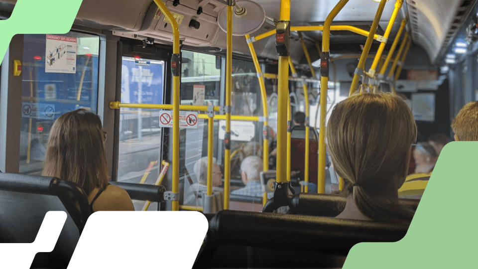 Capa da matéria Vale-transporte para estagiário é obrigatório? Entenda as regras e como solicitar