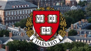 Harvard anuncia 5 bolsas para estudos relacionados ao setor público