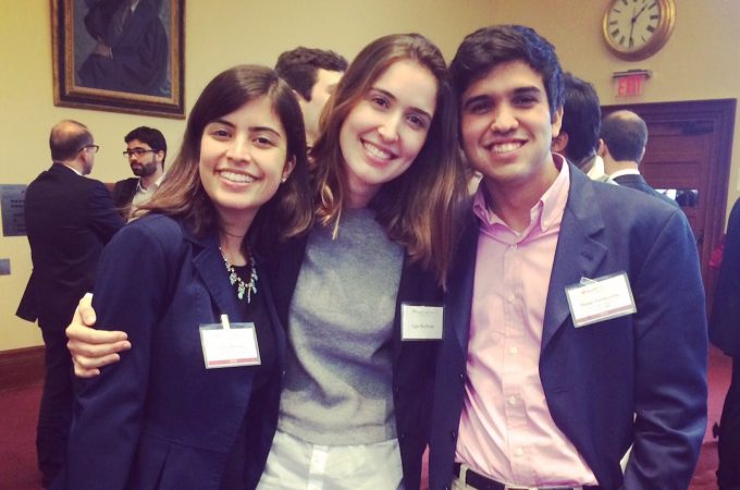 Como um trio de estudantes criou projeto que desafia políticos a pensarem sobre educação