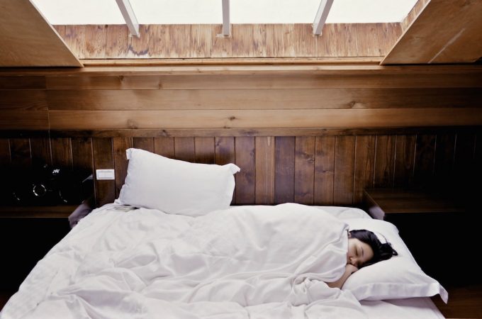 Como a qualidade do seu sono impacta sua performance no trabalho?
