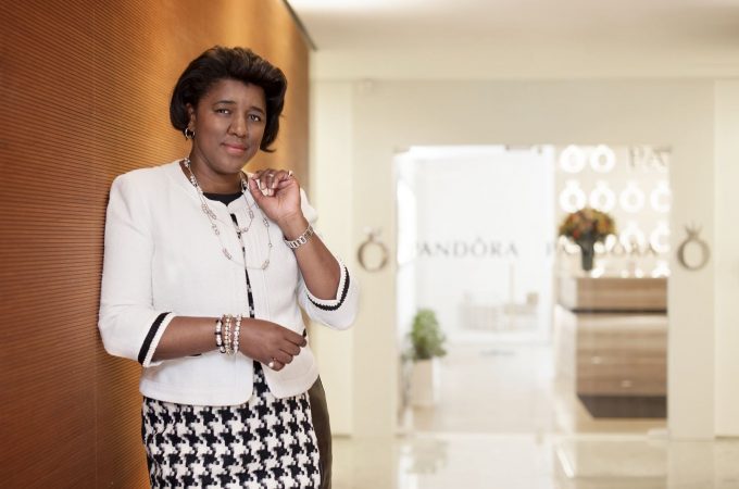 Mulher, negra e brasileira: conheça Rachel Maia, CEO da Pandora no Brasil