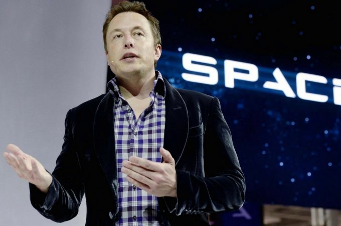 Elon Musk: os desafios de ser um empresário pioneiro (e sem salário)