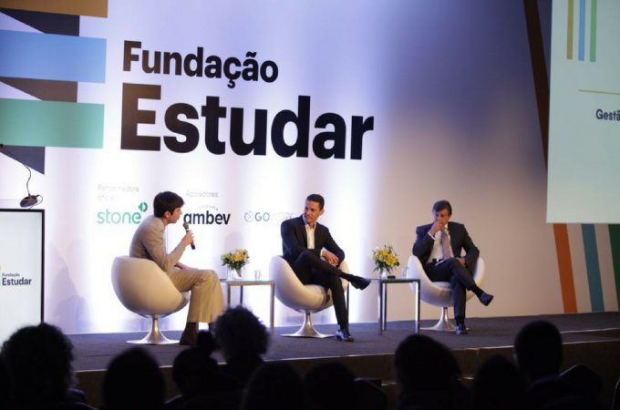 “Intuição é ferramenta de gestão”, diz Claudio Lottenberg, CEO da UnitedHealth Brasil, no Encontro Anual da Fundação Estudar