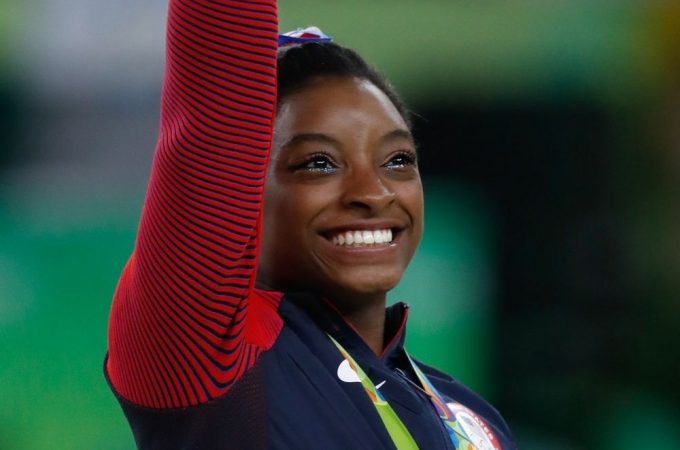 O que Simone Biles tem a ensinar sobre saúde mental no trabalho?