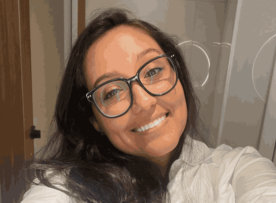 Capa da matéria Amanda Campos: ‘Já senti na pele o choque entre expectativa do recém-formado e a realidade’