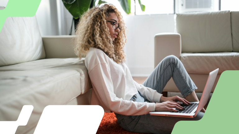 Capa da matéria Como usar seu TCC para montar seu primeiro portfólio profissional