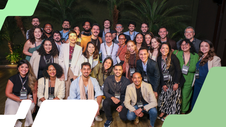 Capa da matéria Conheça os profissionais voluntários por trás do curso Carreira de Excelência