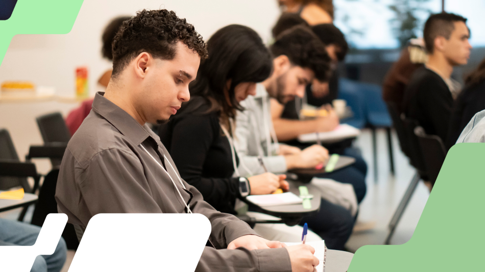 No Brasil, diploma vale muito, mas é preciso ir além, indica pesquisa