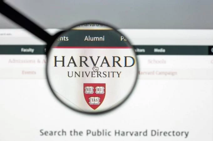 Harvard está oferecendo cursos online gratuitamente - TecMundo